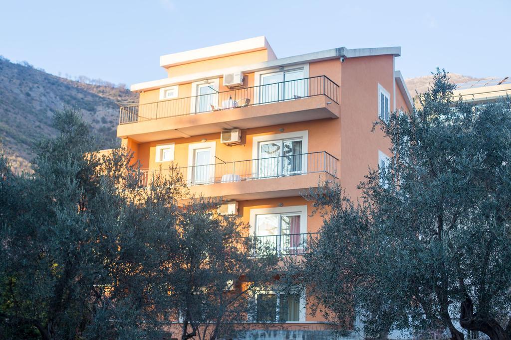 Villa Nadezda Petrovac Extérieur photo